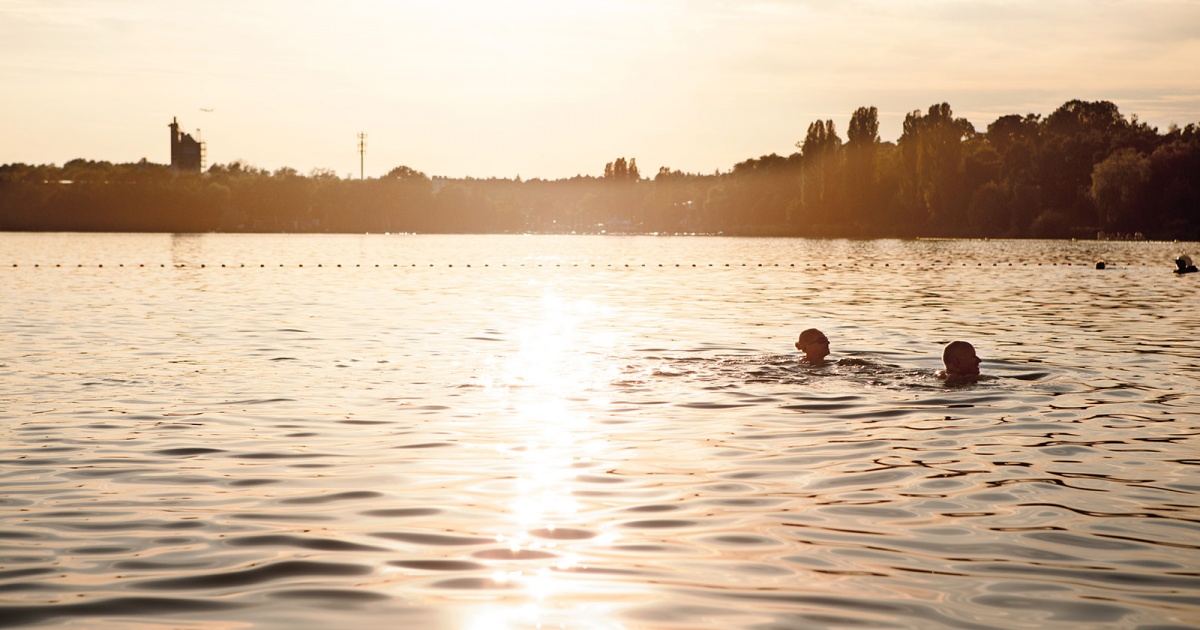 Sehnsuchtsort Badesee ein Jahr am Langener Waldsee in Frankfurt