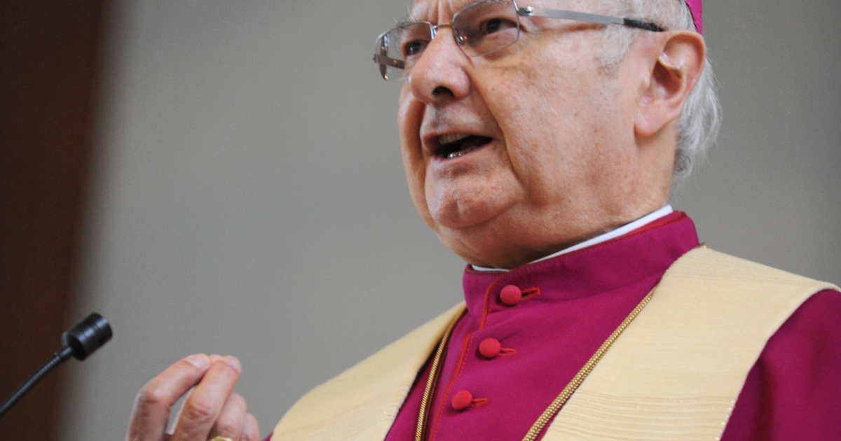 Früherer Erzbischof Zollitsch gibt Ehrungen zurück | evangelisch.de