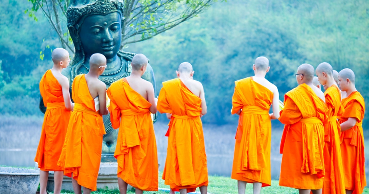 Mönche im Buddhismus Religionen Entdecken