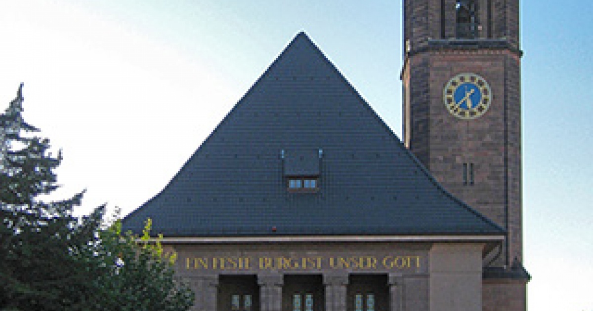 Lutherkirche in Worms chrismon