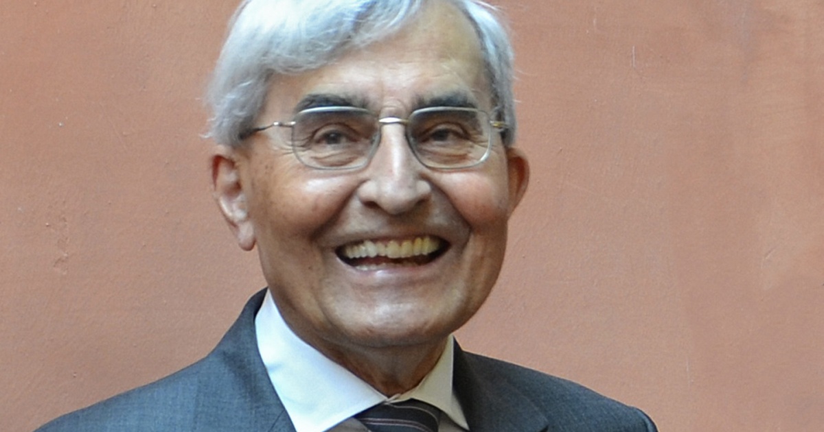 Früherer EKD-Ratsvorsitzender Engelhardt stellt Autobiografie vor ...